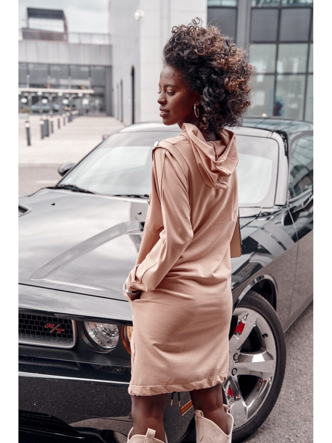 Loose sweatshirt dress with a hood, beige FI660 - Online store - Boutique